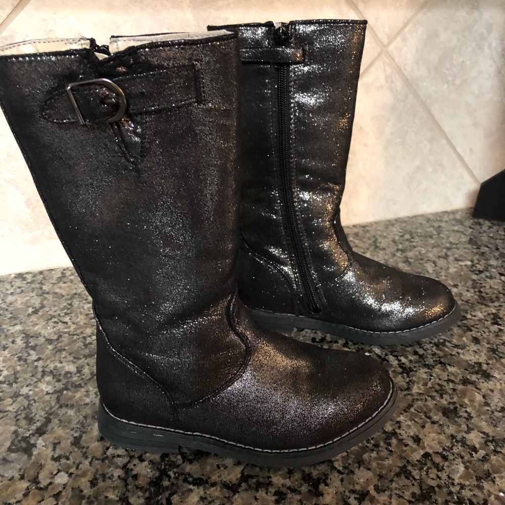 Hannah Andersson girls boots